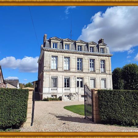 Fief Des 3 Guillaume Chambres D'Hotes Ecouis Dış mekan fotoğraf